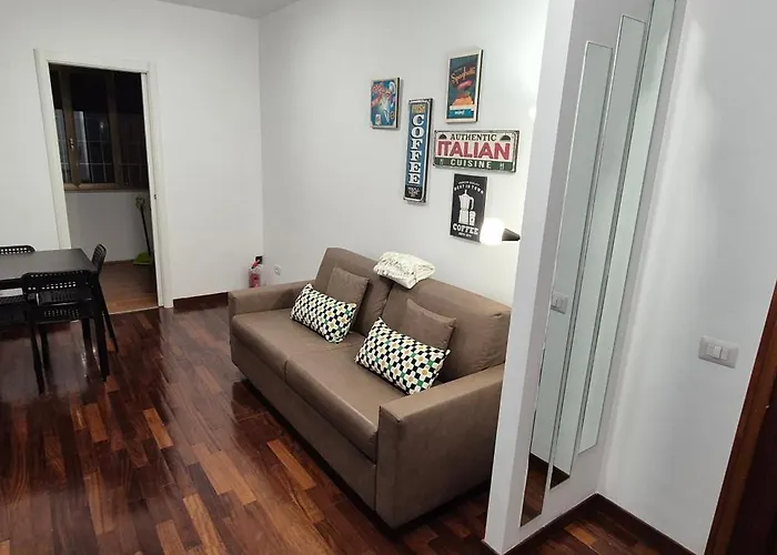Apartment Aroma Vaticano - Attico A San Pietro 60mq Per 5 Ospiti - Wi-fi 1gb - Aria Condizionata
