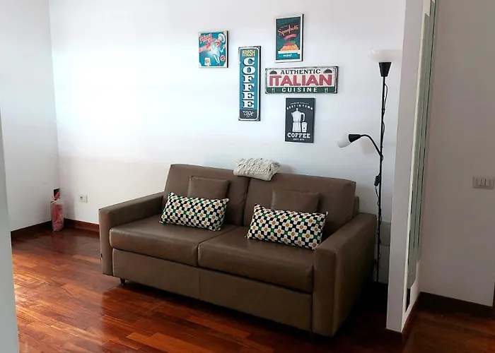 Apartment Aroma Vaticano - Attico A San Pietro 60mq Per 5 Ospiti - Wi-fi 1gb - Aria Condizionata *