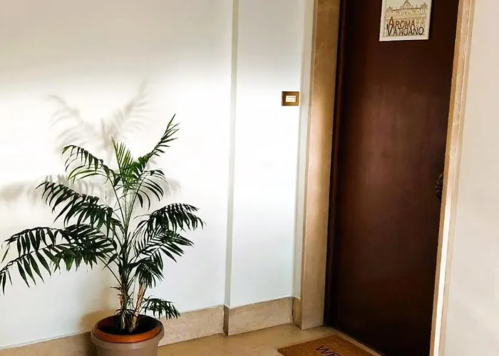Apartment Aroma Vaticano - Attico A San Pietro 60mq Per 5 Ospiti - Wi-fi 1gb - Aria Condizionata Rome